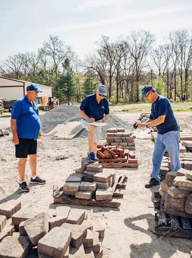 Atterberry Auction & Realty Co. Real Estate Auctions