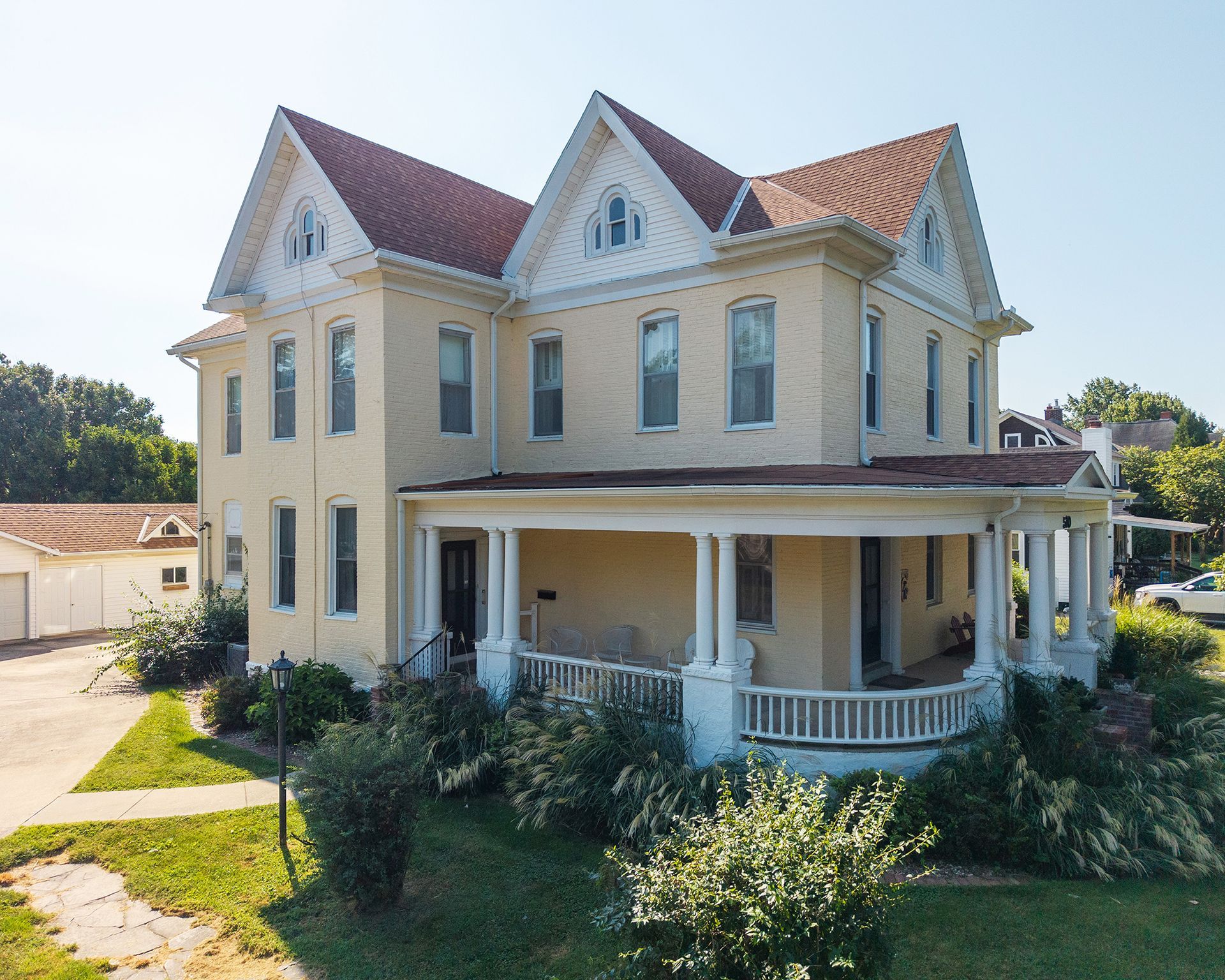 Historic Macon, MO Real Estate Available For Auction. Bid Now.