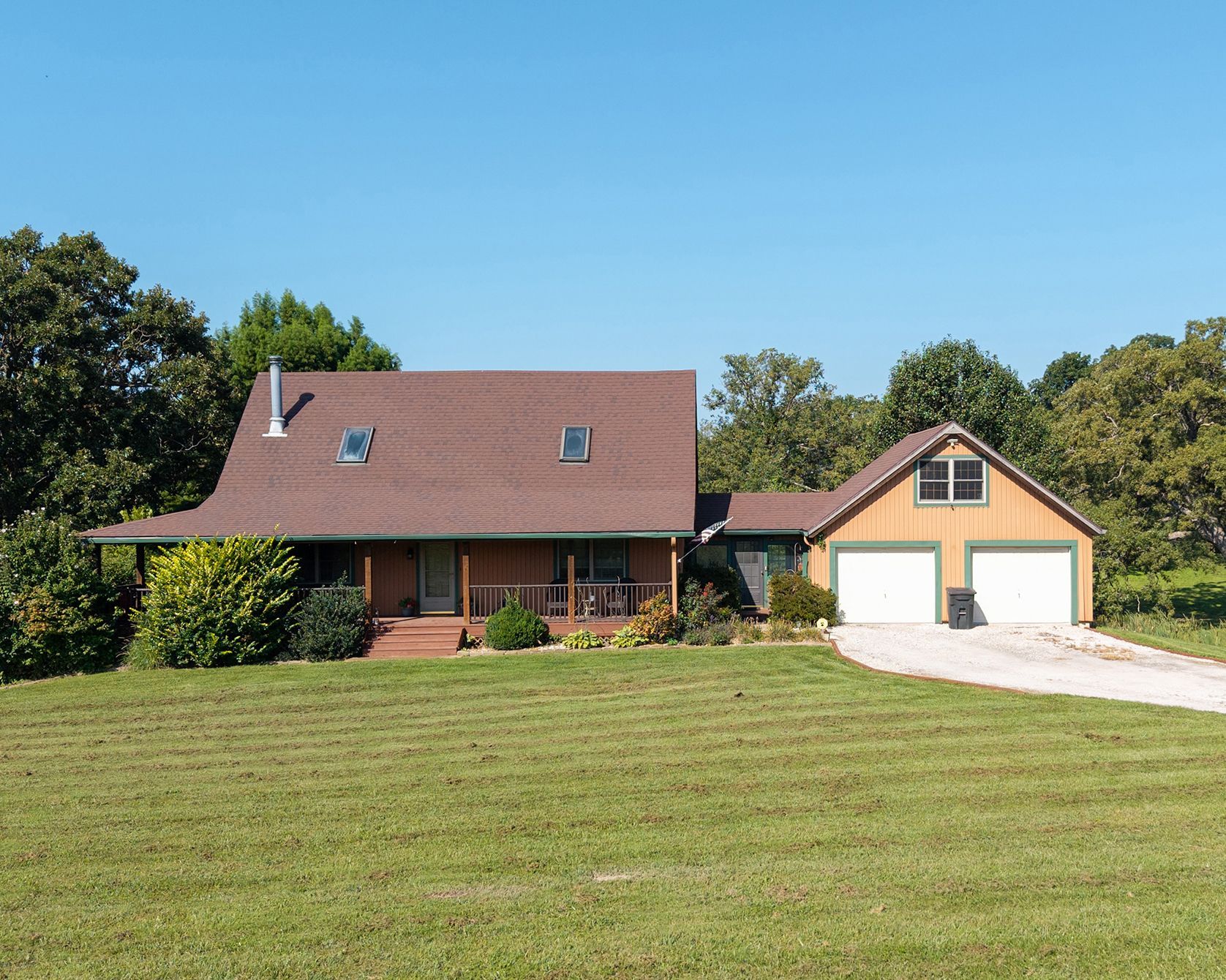 Bid On Real Estate & Land Auctions From Atterberry Auction & Realty Company
