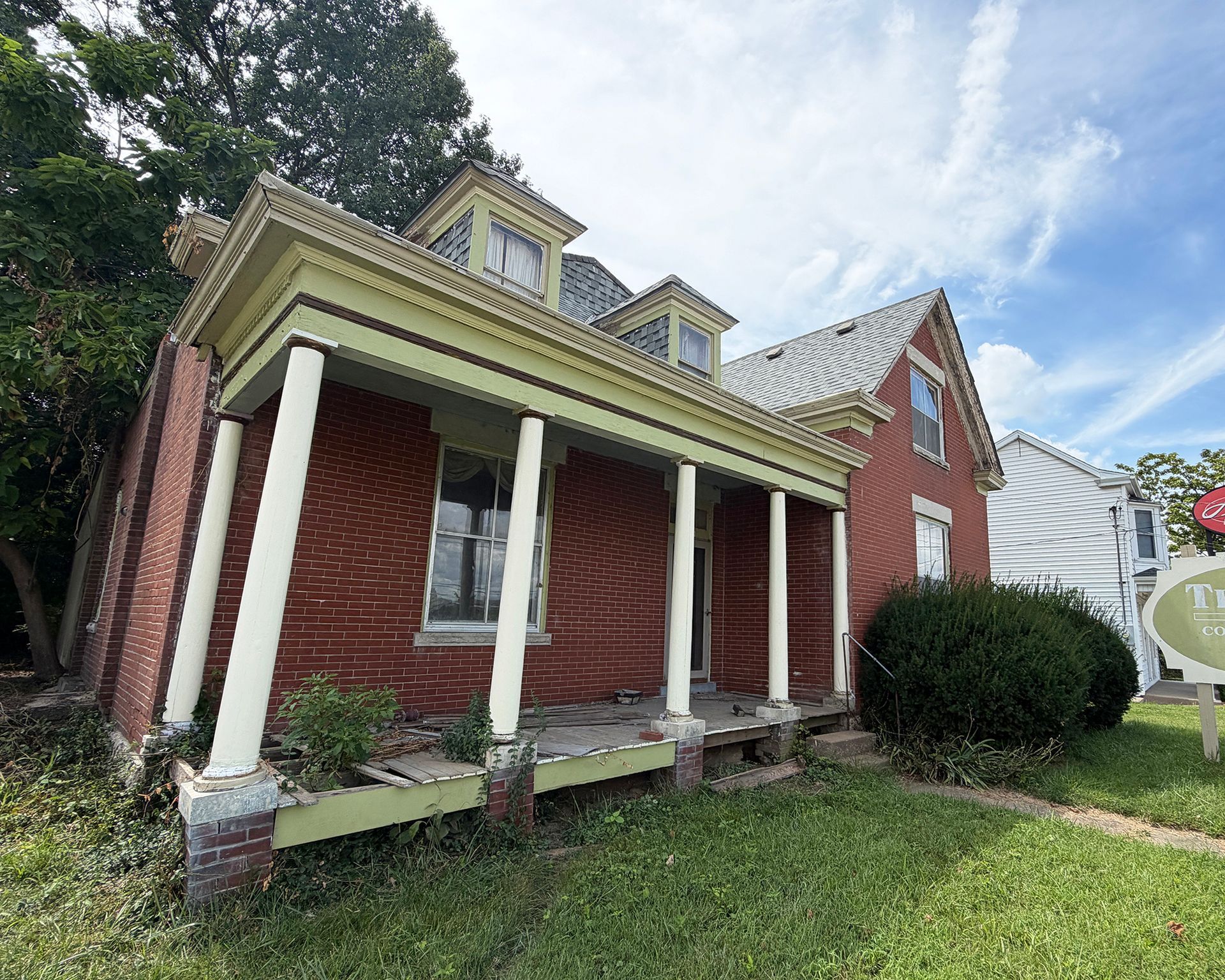 Bid On Commercial Real Estate In Jefferson City, MO.