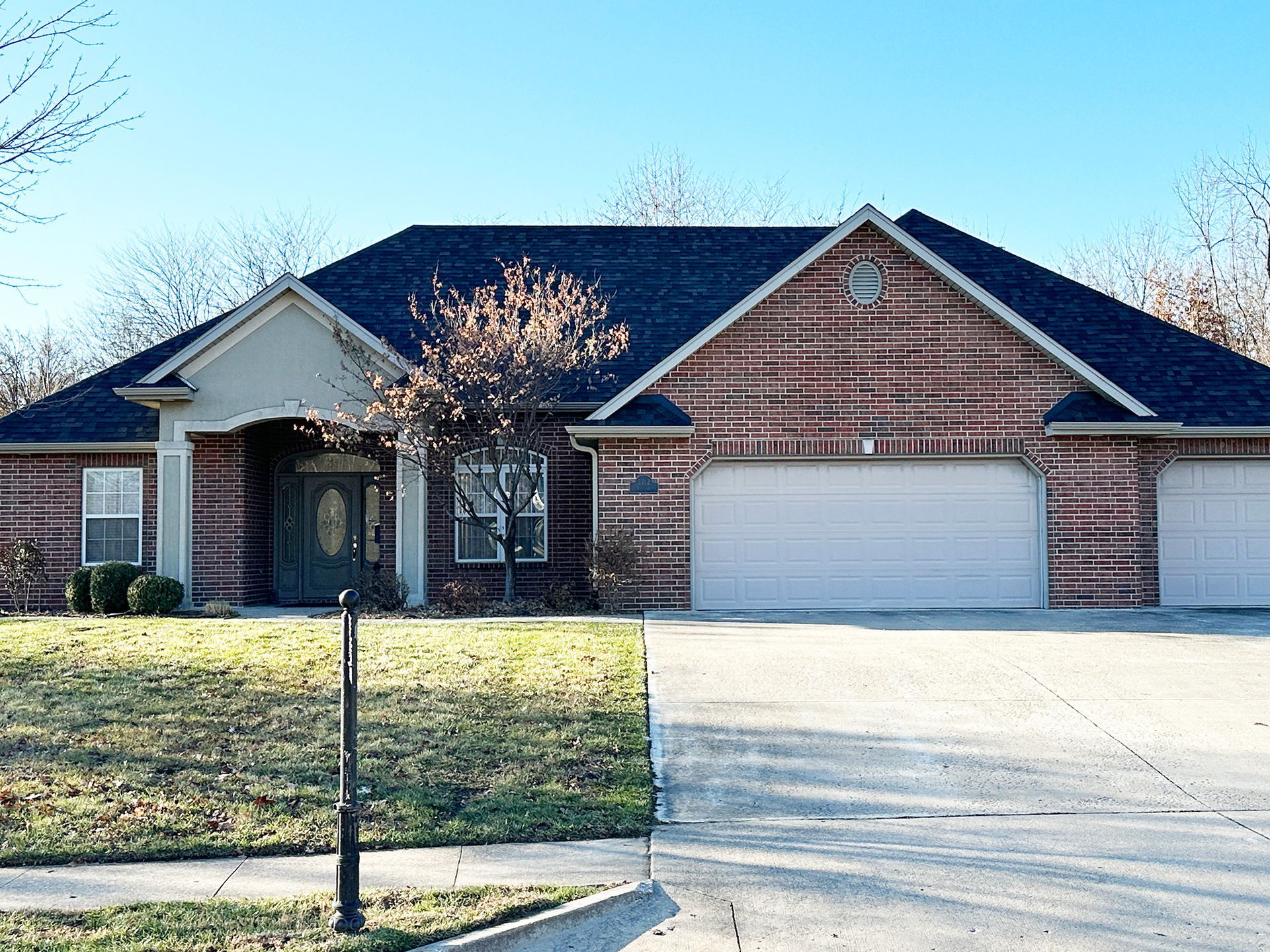 Atterberry Auction & Realty Company Will Take Care of Your Boonville, MO Real Estate Auction.
