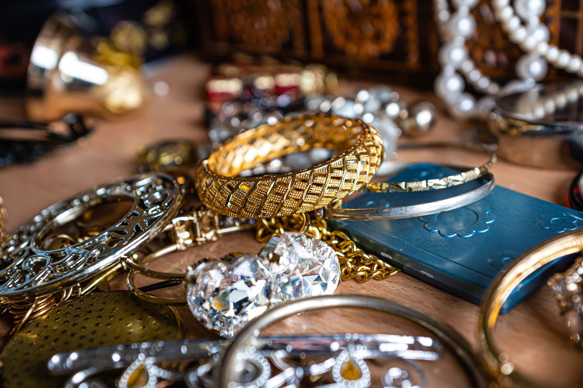 Discover The Process Of Personal Property Auctions From Atterberry Auction & Realty Company.
