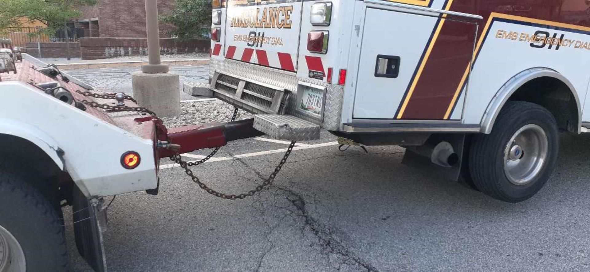 Heavy-Duty Tow Truck - JR's Services And Recovery LLC

