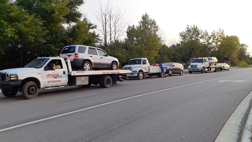 Truck Towing Services - JR's Services And Recovery LLC
