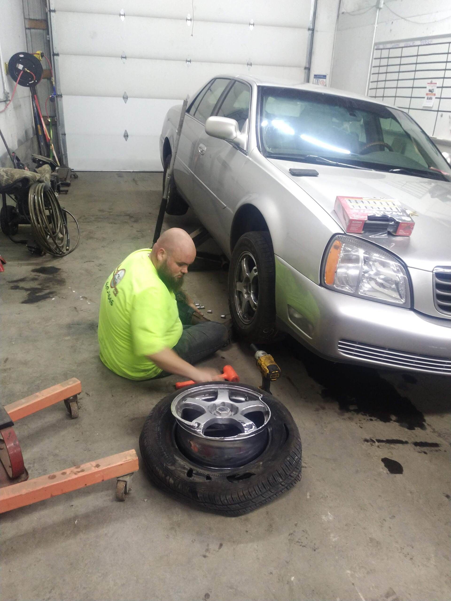 Flat Tire Repair Assistance - JR's Services And Recovery LLC

