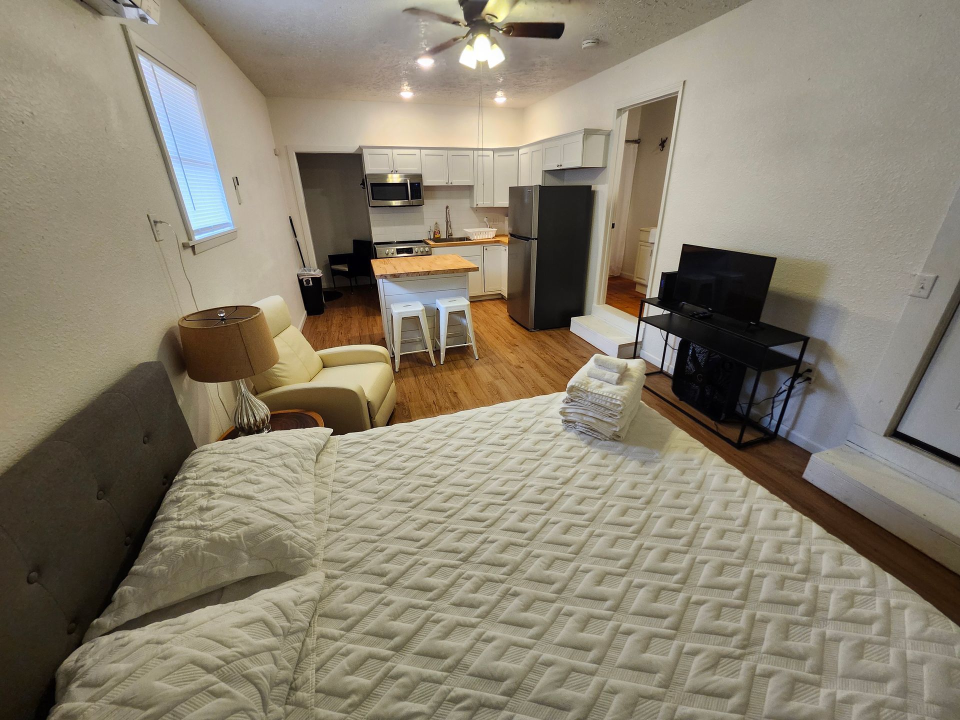 furnished cabin for rent copper john's resort