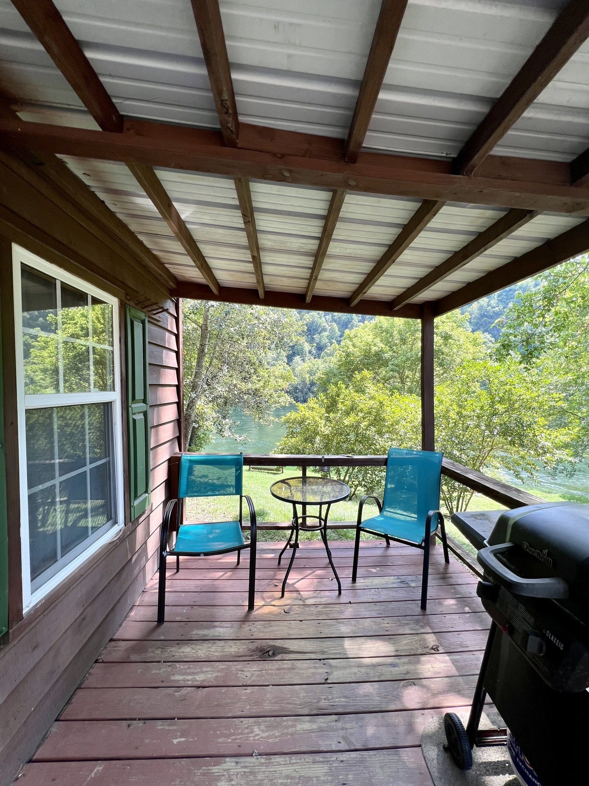 anna kay cabin with covered porch