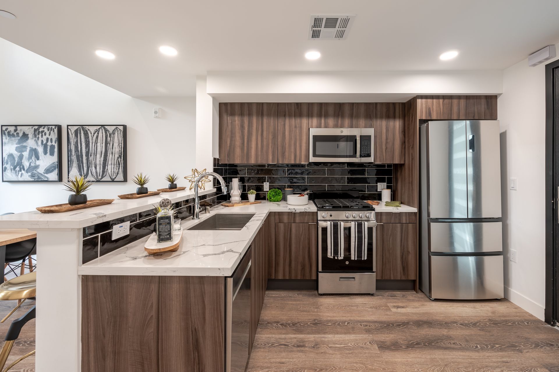 Montecito Lofts