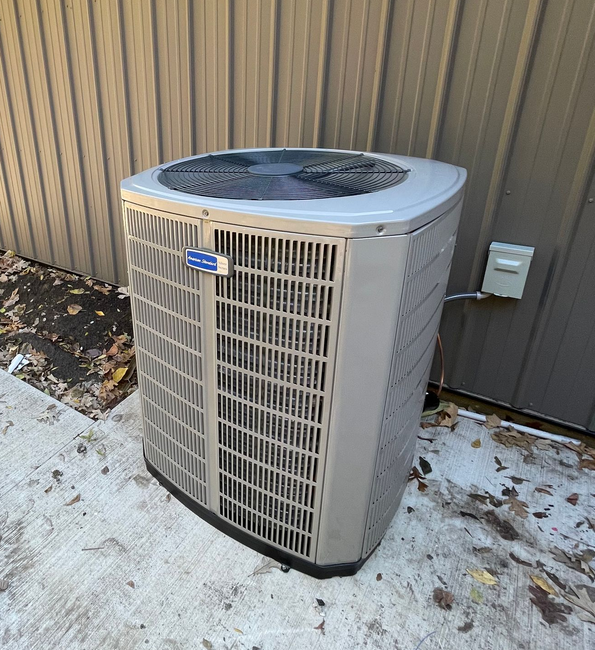Technician Service with the AC Unit - Harrisonville, MO - Integrity Solutions Heating & Cooling Technician Service with the AC Unit - Harrisonville, MO - Integrity Solutions Heating & Cooling