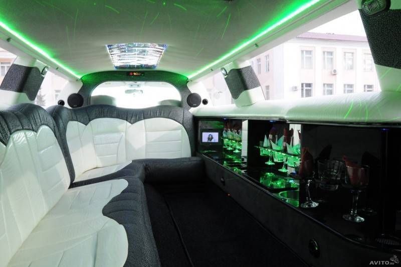 limo rentals for special occasions in Dallas