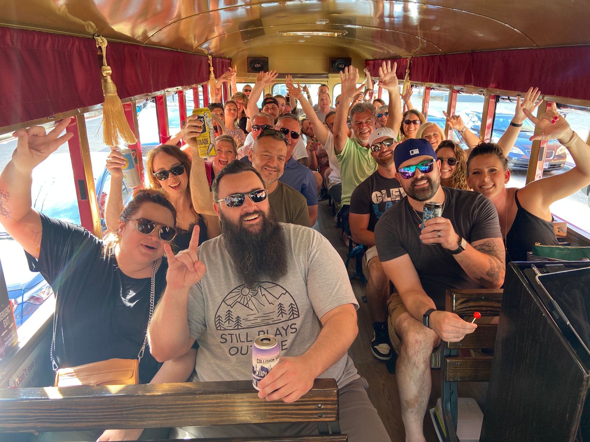 Public Comedy Bus Tours with Local Comedians | Funny Bus