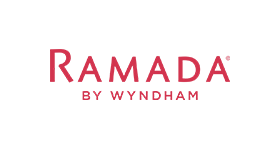 O logotipo do ramada by wyndham é vermelho e branco em um fundo branco.