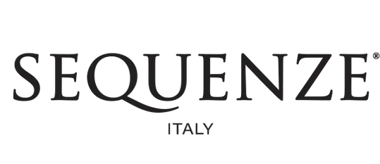 Il logo del marchio Sequenze Italia, con la parola