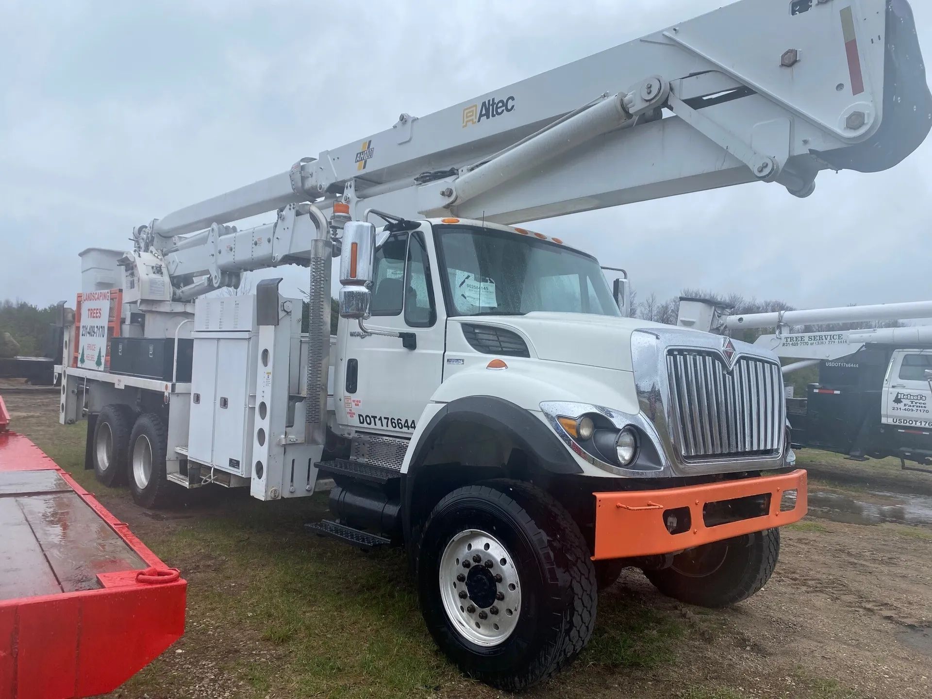tree Services 32