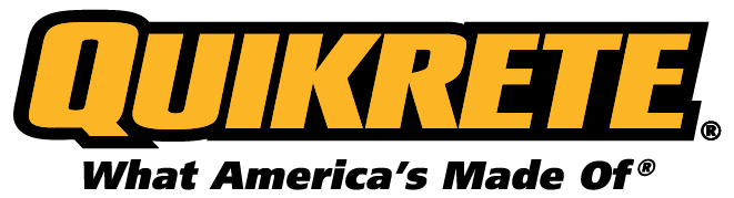 Logo Quikrete en noir et jaune avec le slogan « Ce dont l'Amérique est faite »