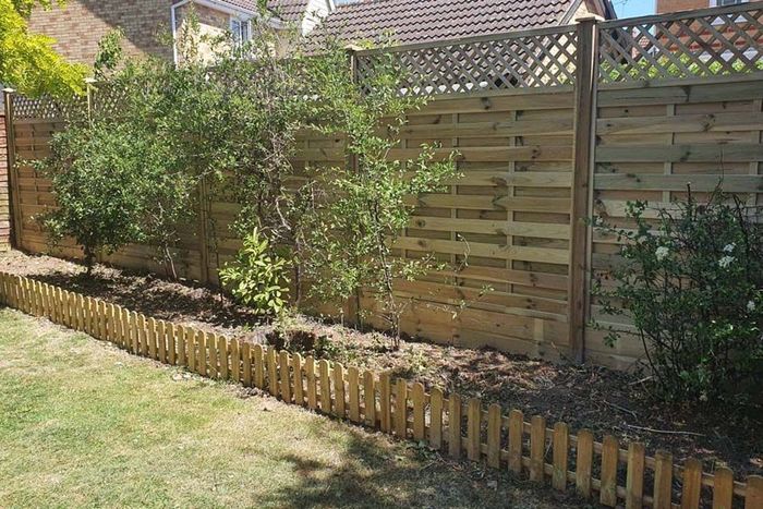 Fencing Contractors Aberdeen | Aberdeen Fence Experts