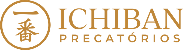 Logotipo da Ichiban Precatorios, com um caractere japonês dentro de um círculo. O texto é dourado.