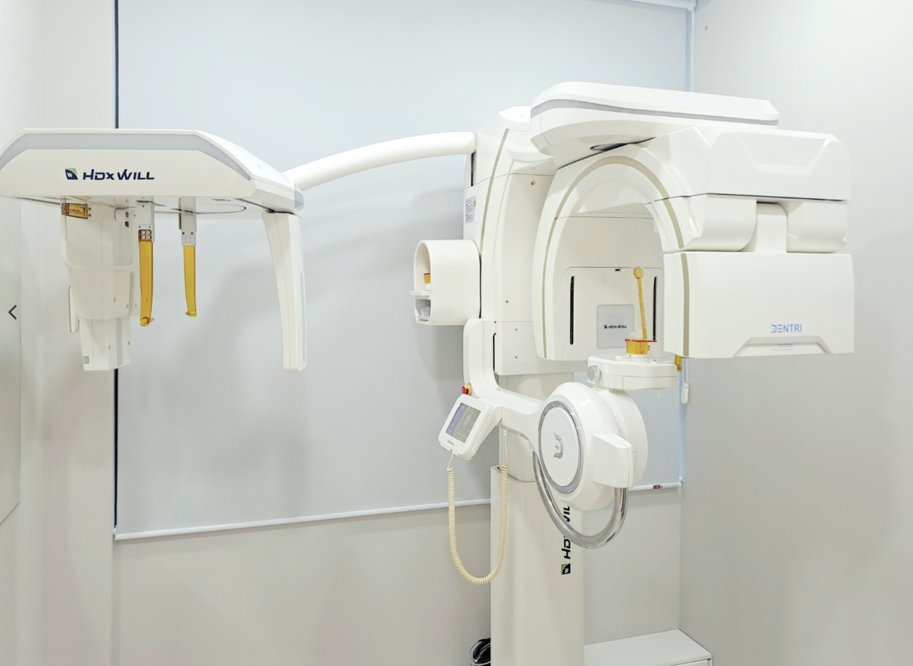 3D CT scanner used for implant planning at A Plus Dental Clinic
