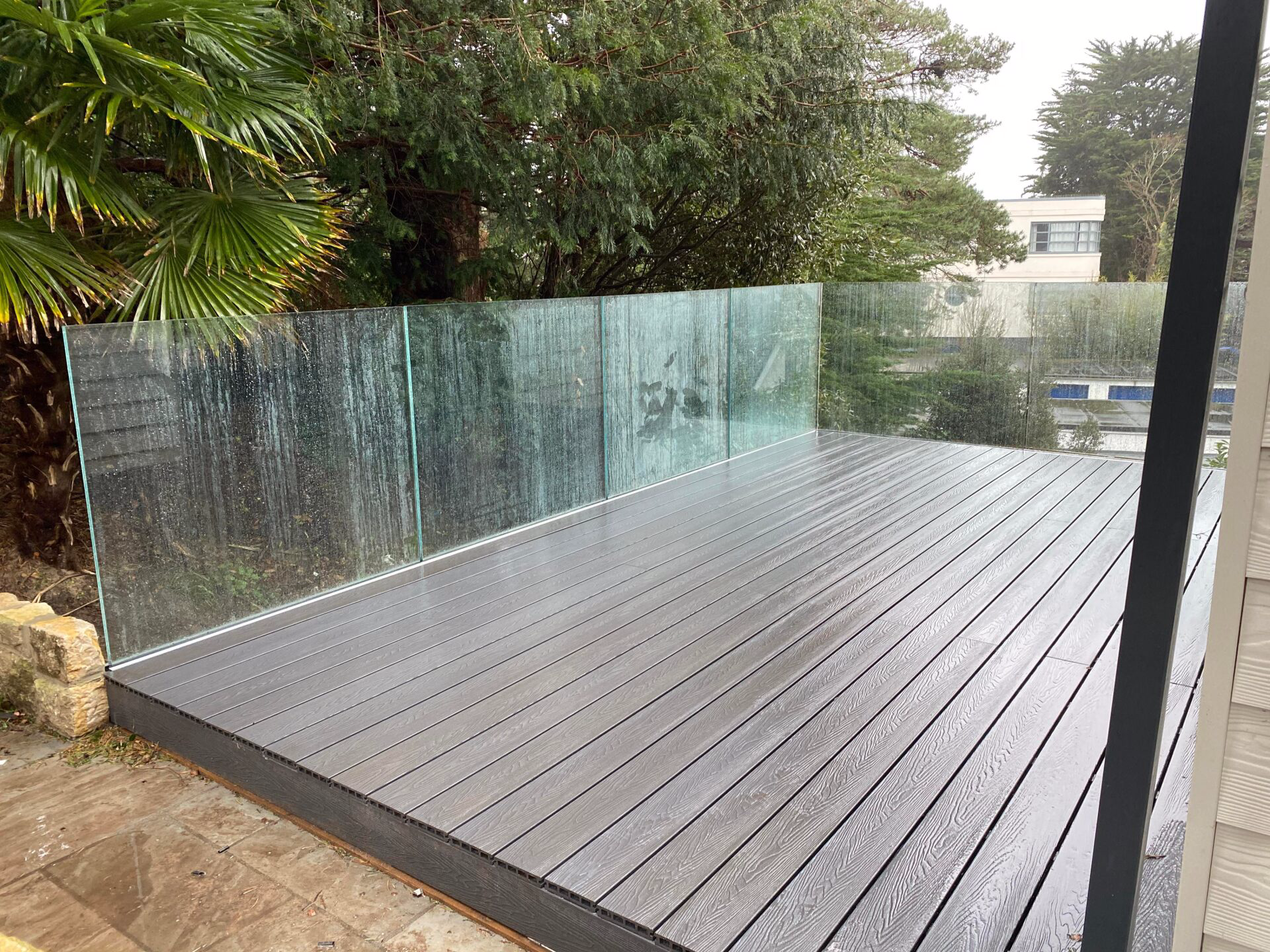 Frameless glass