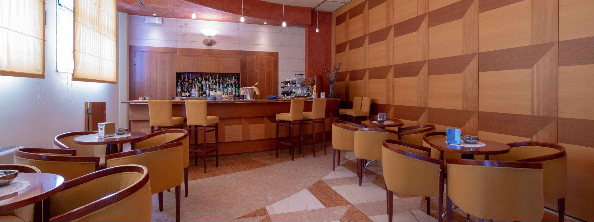 hotel san Giovanni in Persiceto: hall deell'hotel persicos