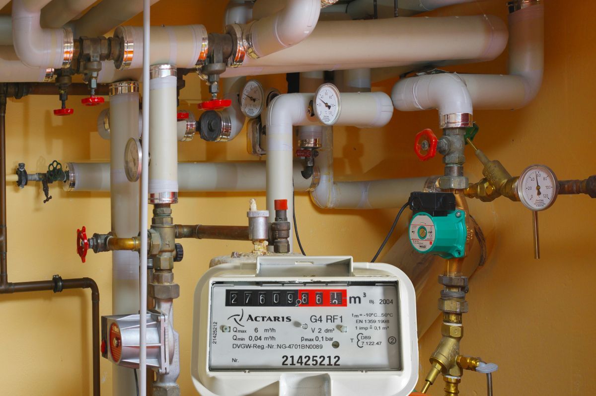 gas pipes