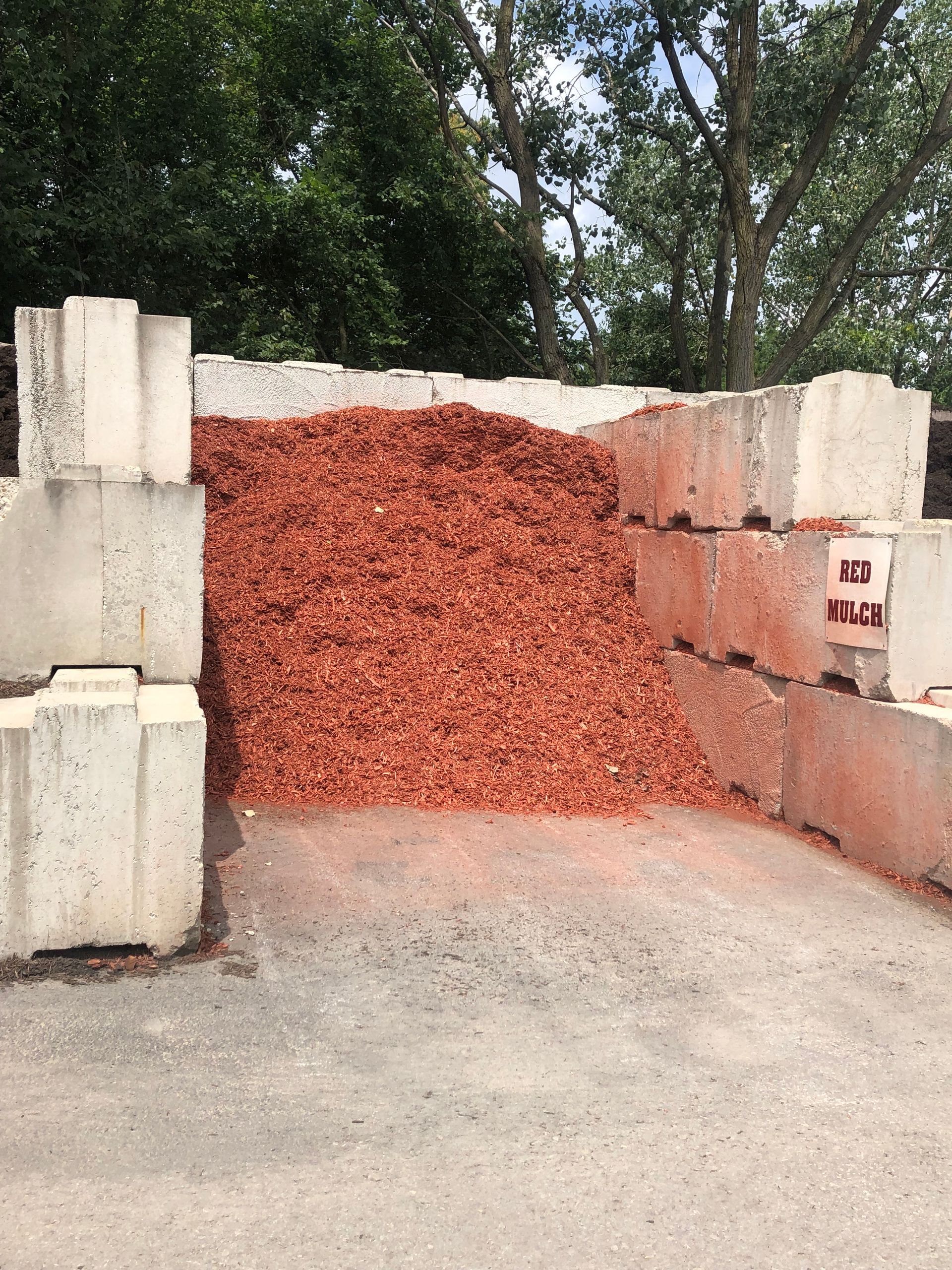 Mulch For Sale Pittsburgh, PA Jomar Supply