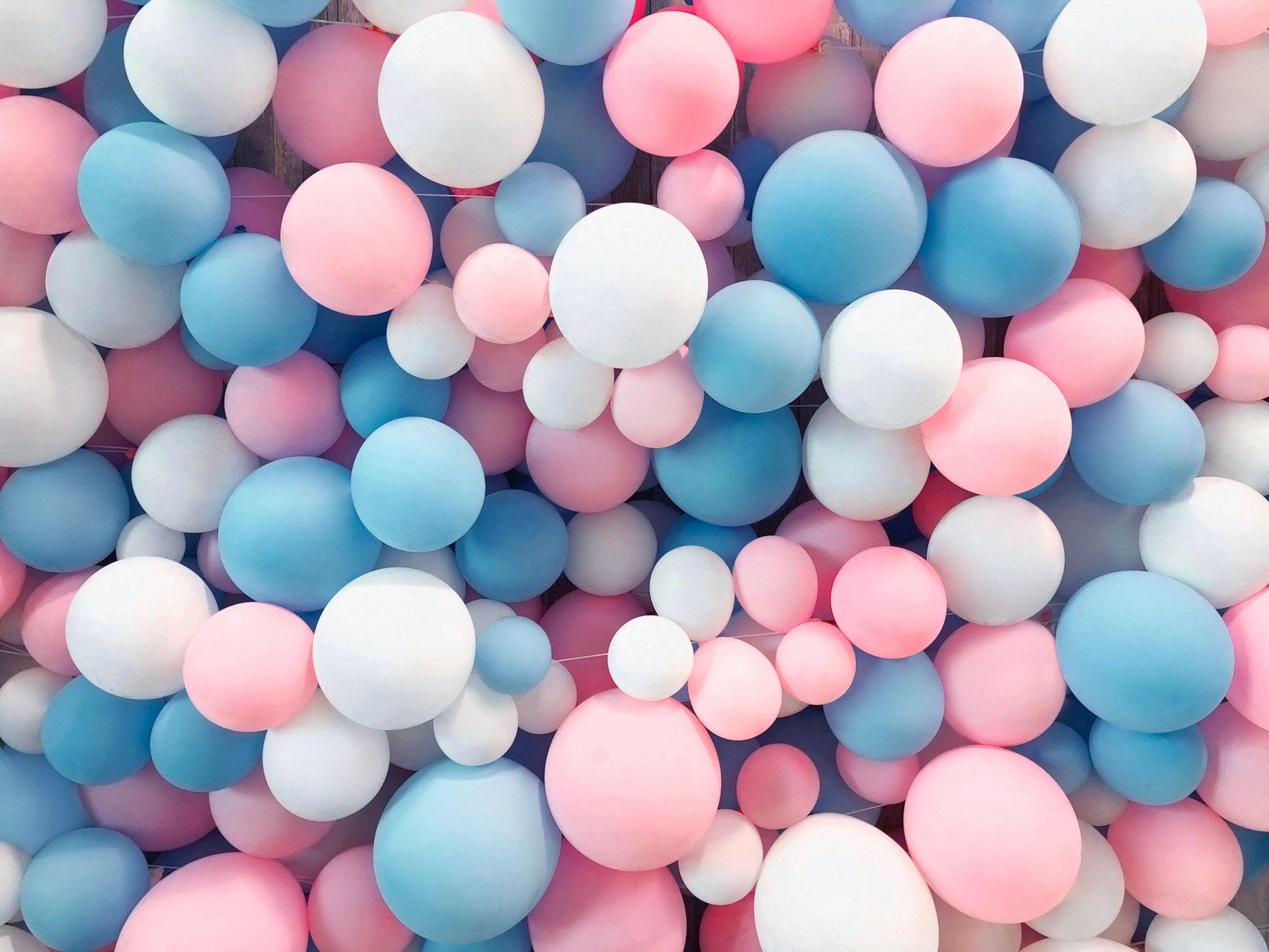 Balloon Wall