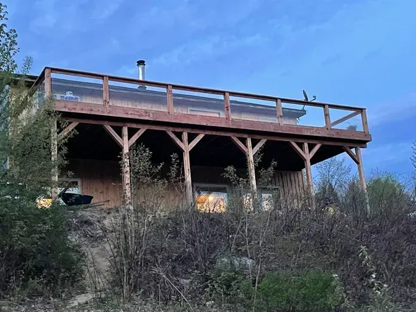 Deck Builder in Minden Hills