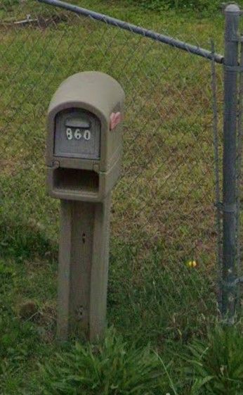 Mailbox before replacement