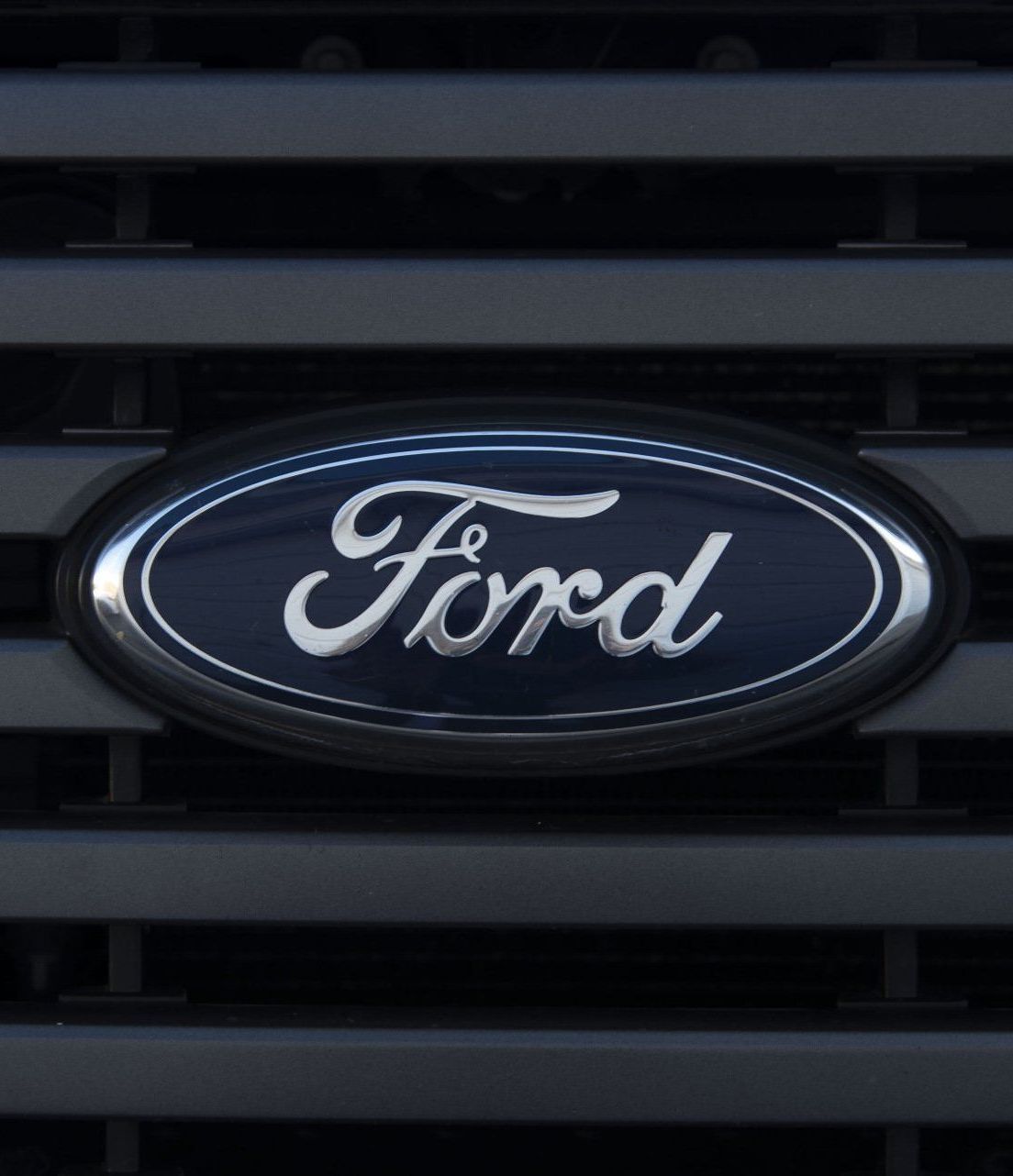 Ford emblem