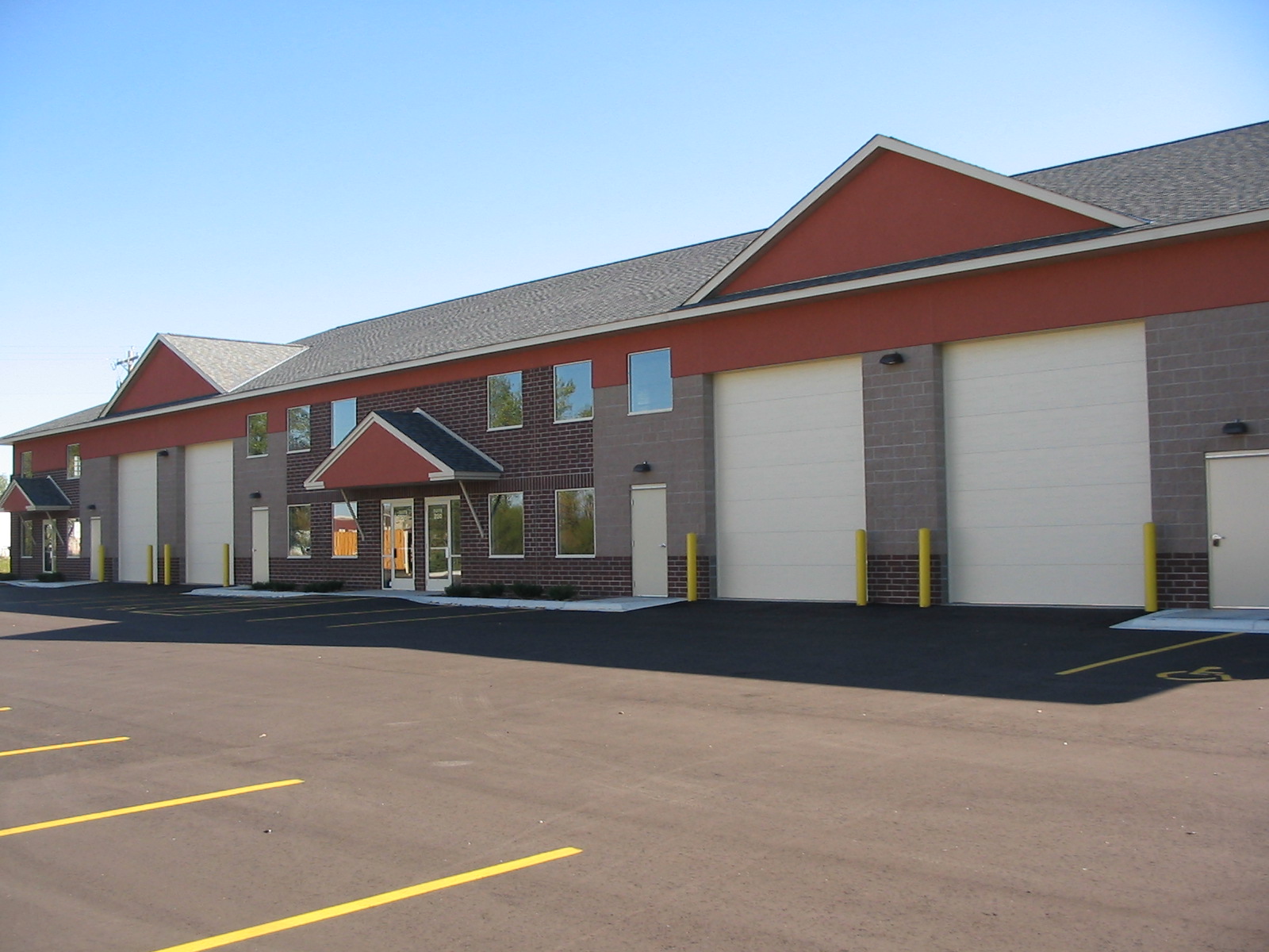 Baltimore Warehouse | Property Management - Blaine MN