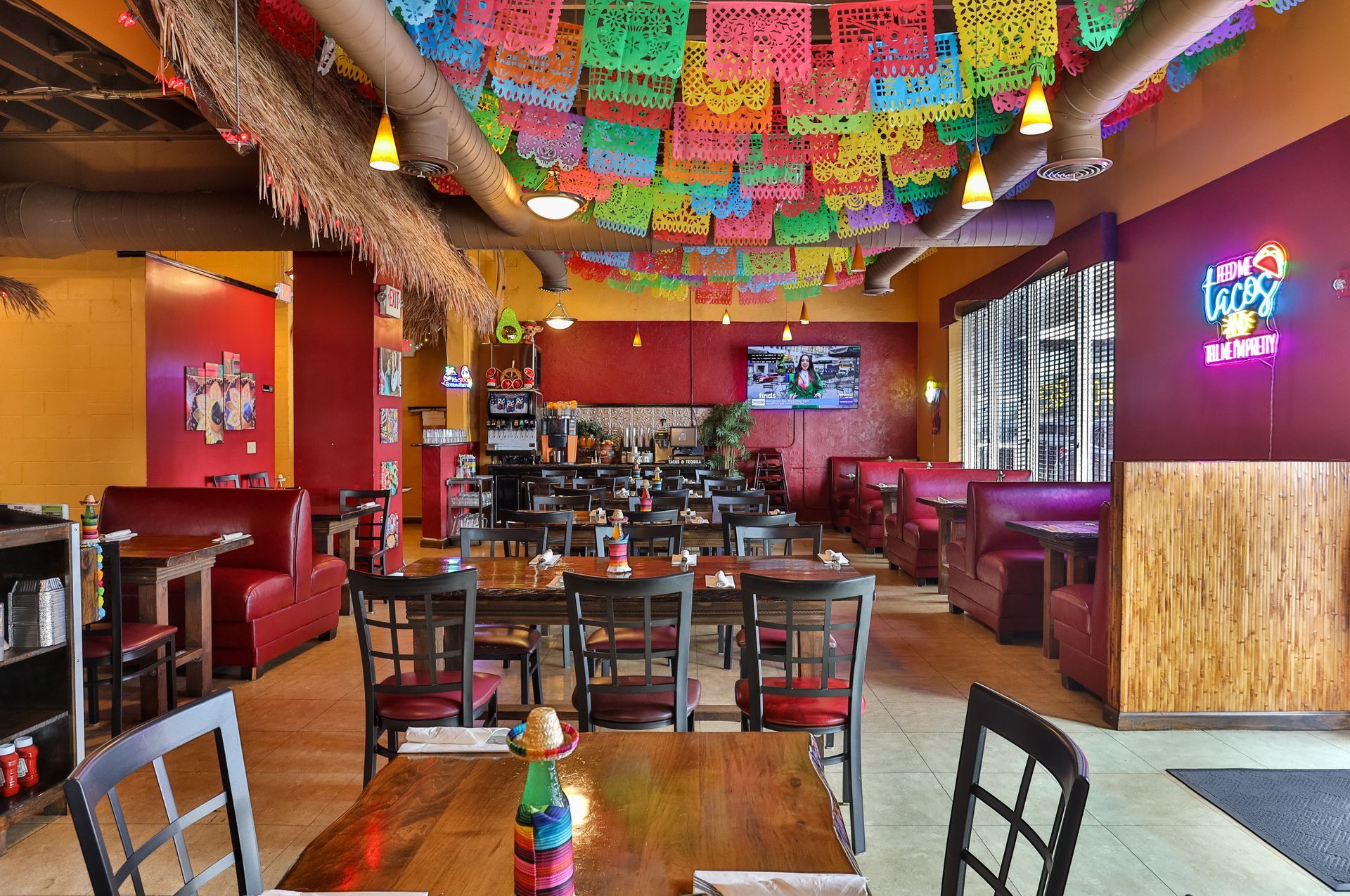 Grill Creation's Dining Room