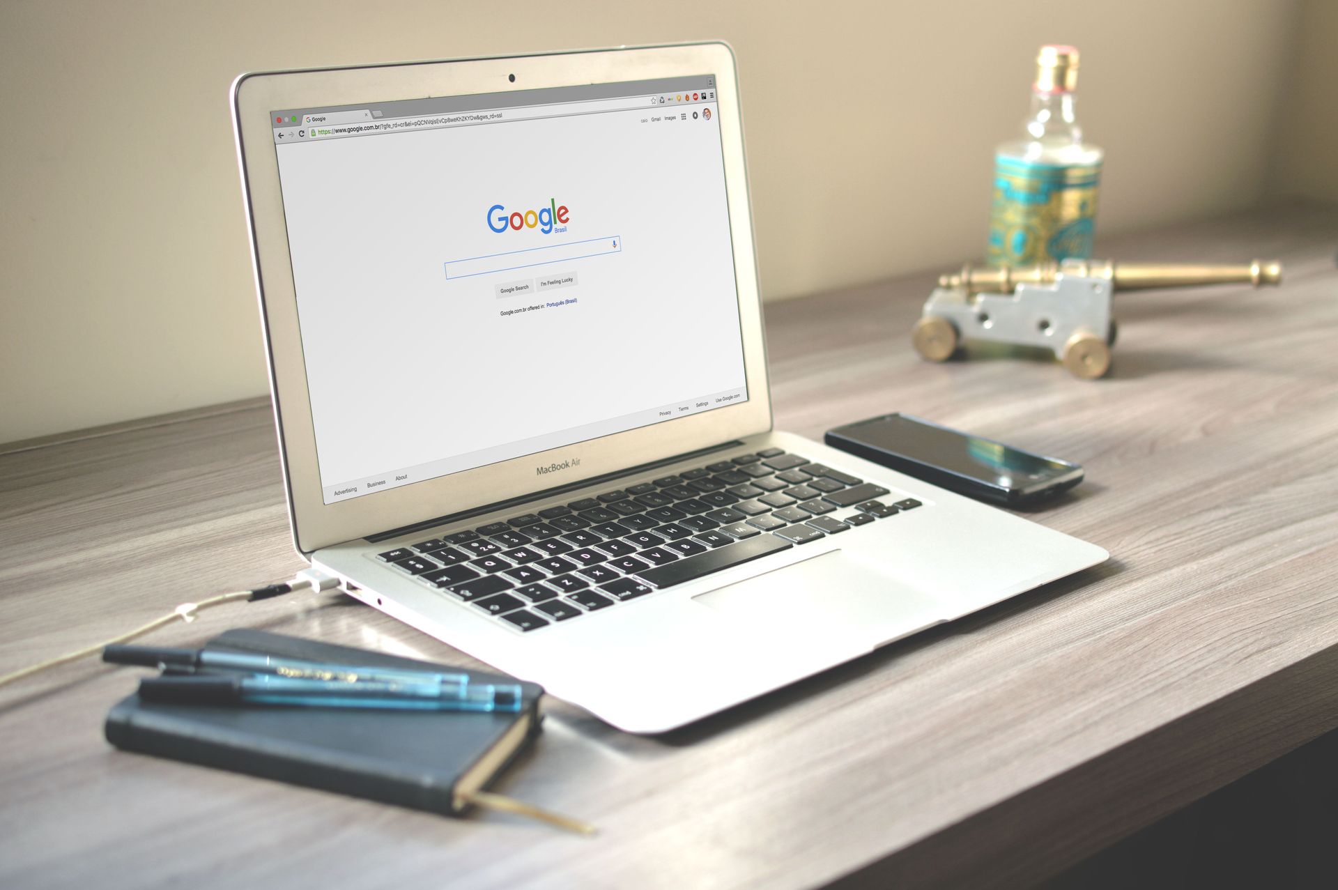 AI-powered Google Search helping Hawaii businesses improve SEO and online visibility.