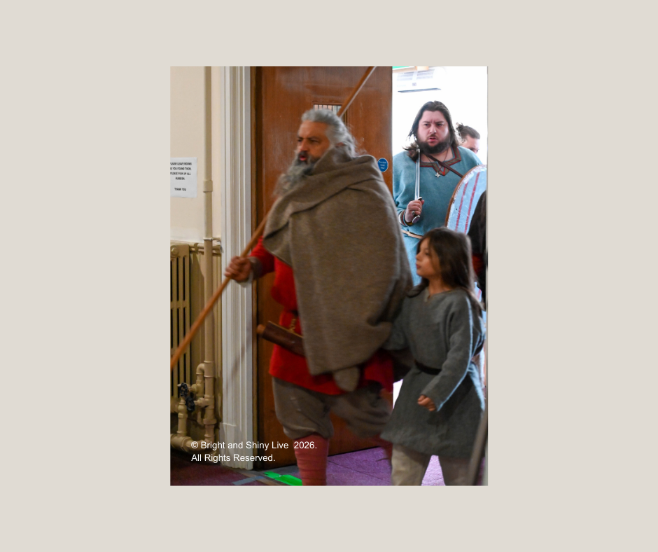 Grim the Viking enters Central Hall at Havelok event