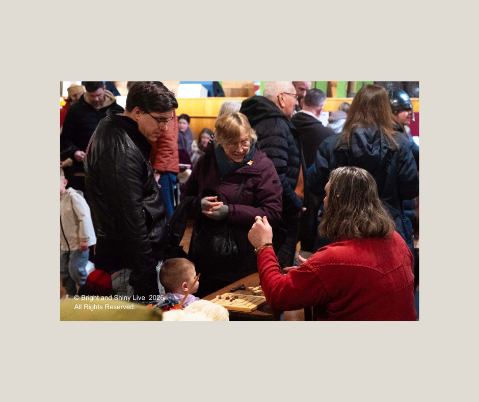 Visitors meeting Vikings at Havelok Viking event