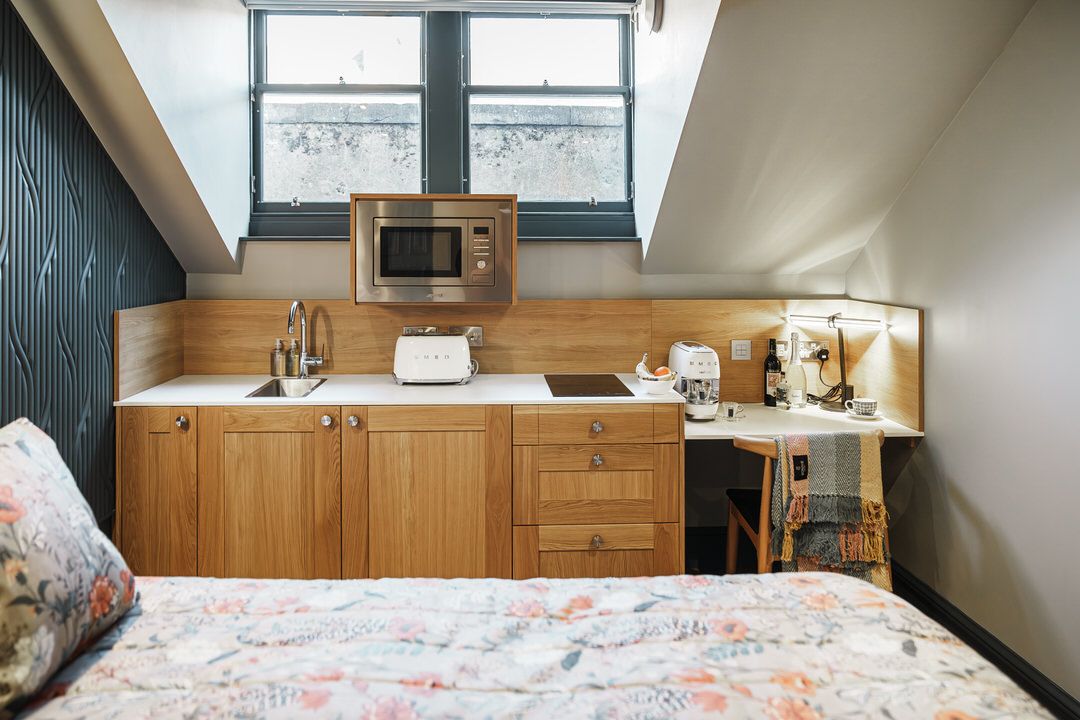 Visual Reference: Gallery Bonnie Hotel