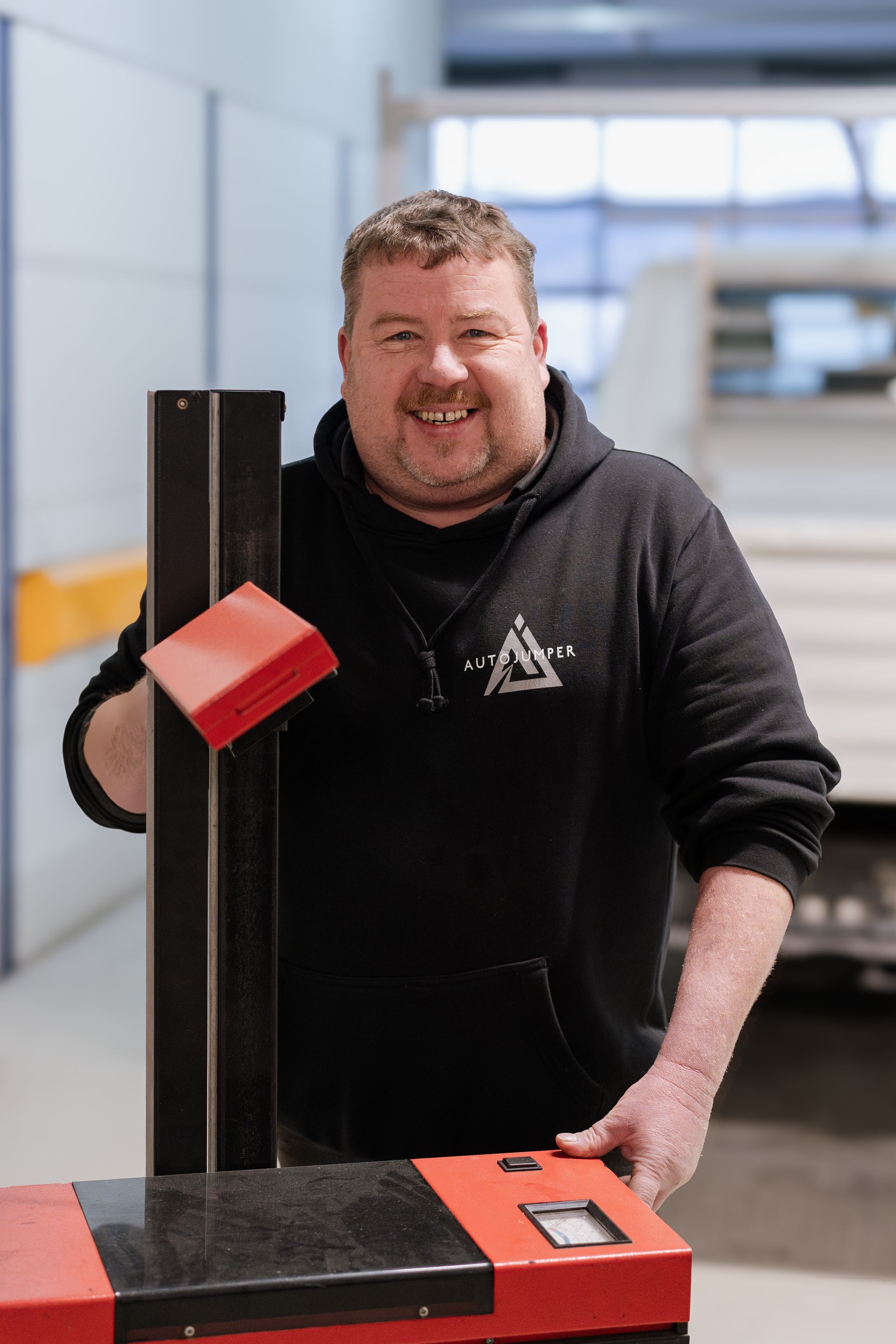 Auto Jumper, Werkstatt, Team