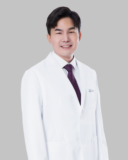 Dr. Jeong Sang Jun — ophthalmology specialist for SMILE Pro, Gangnam Smile Eye Clinic