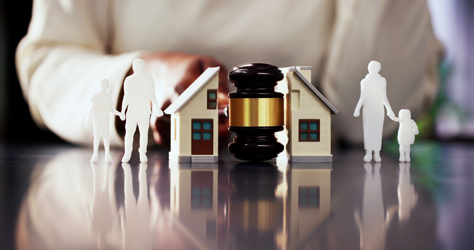 Divorcing couple Divorcing couple