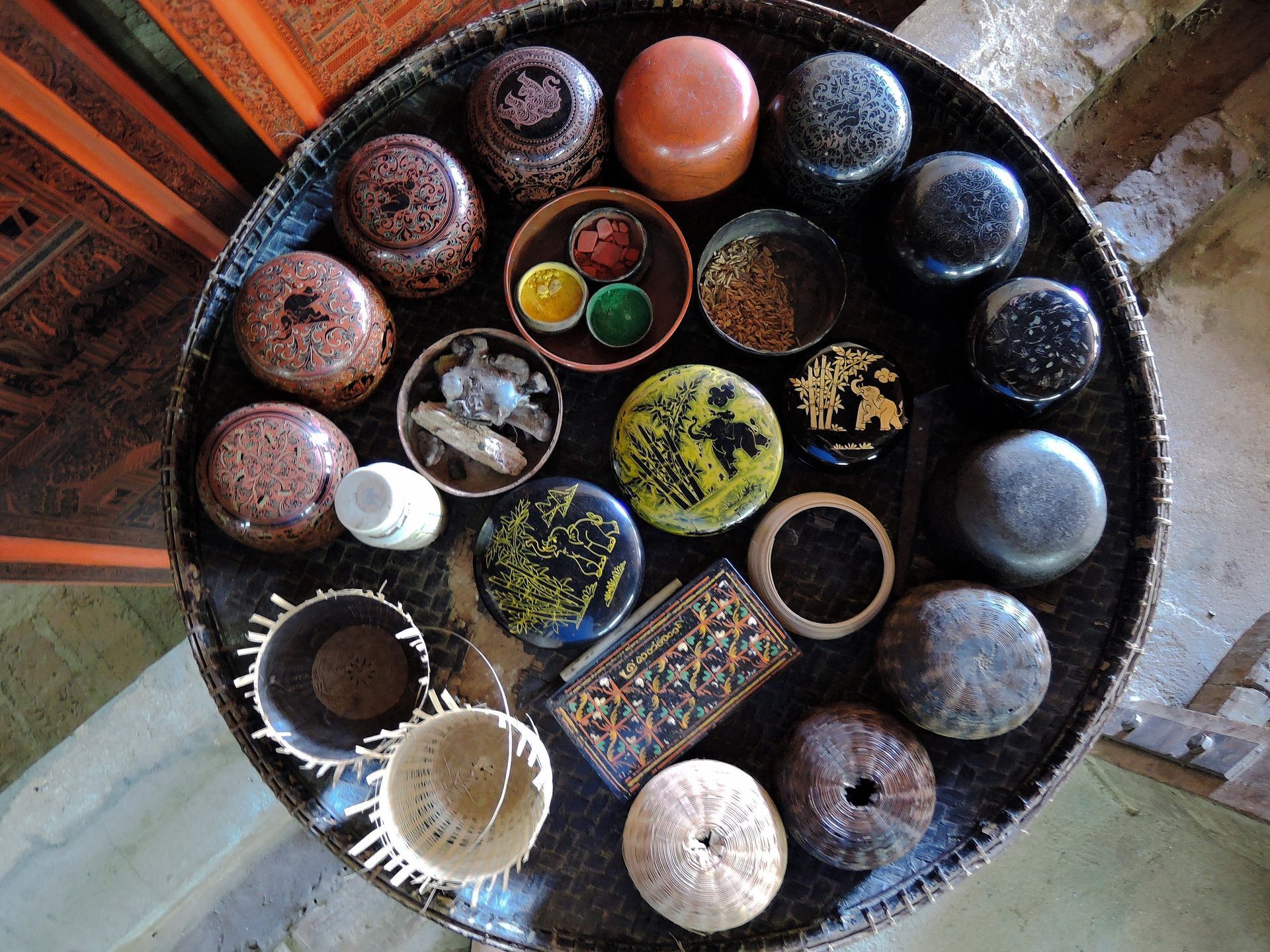Lacquerware Lackherstellung in Myanmar