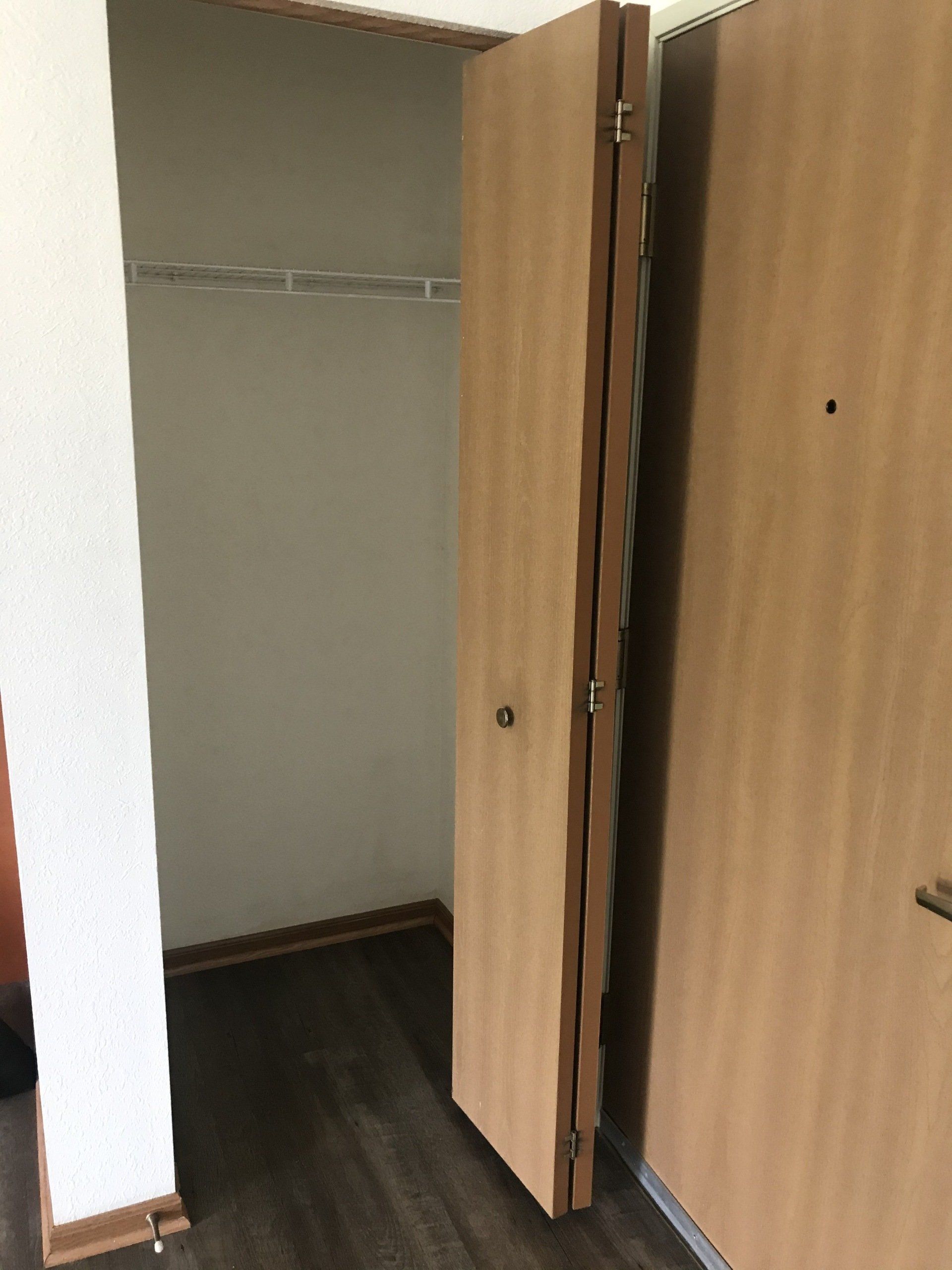 Monroe's Twining Terrace bedroom
