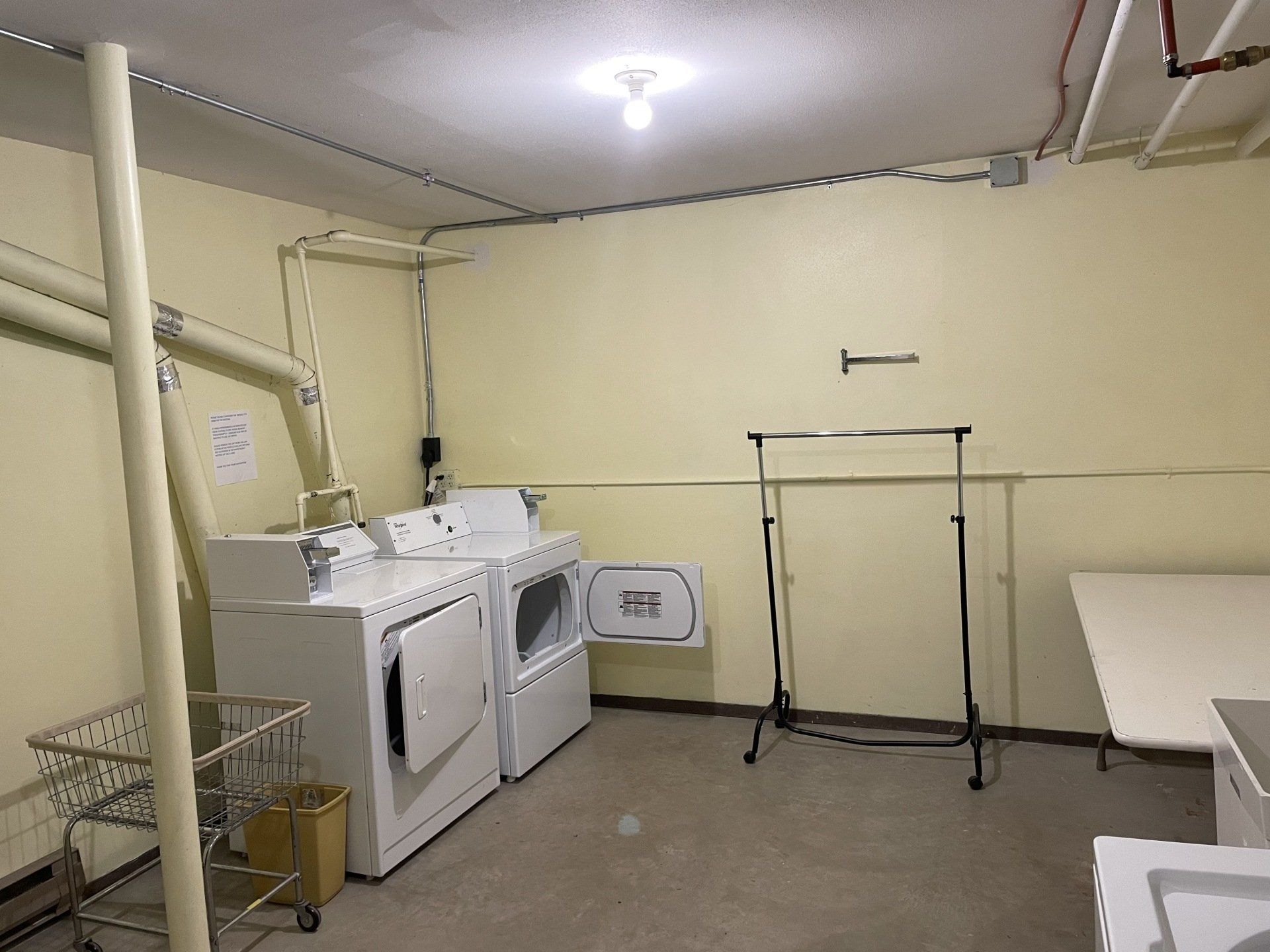 West Meadow Apartments laundry