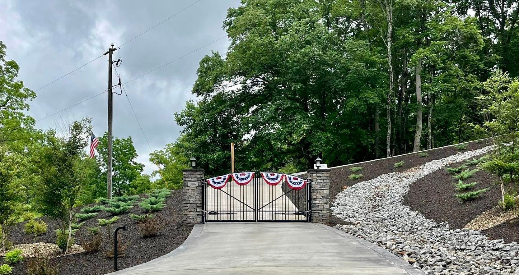 Nickelston Fence Company Inc 1