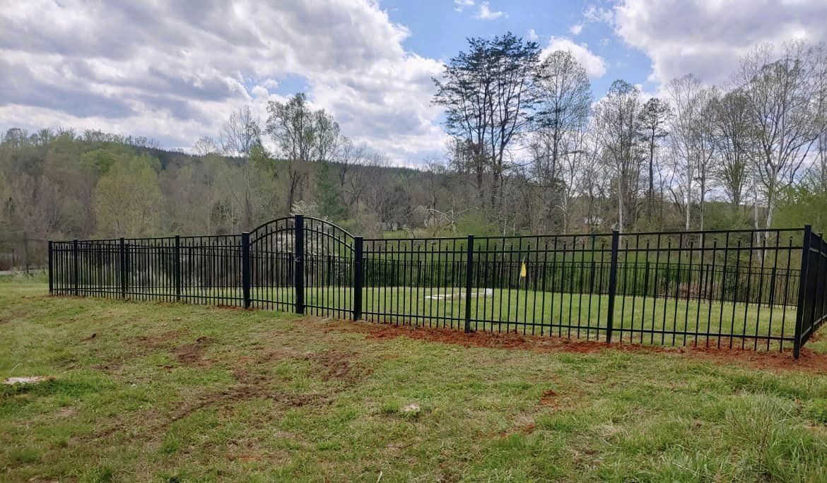 Aluminum fence