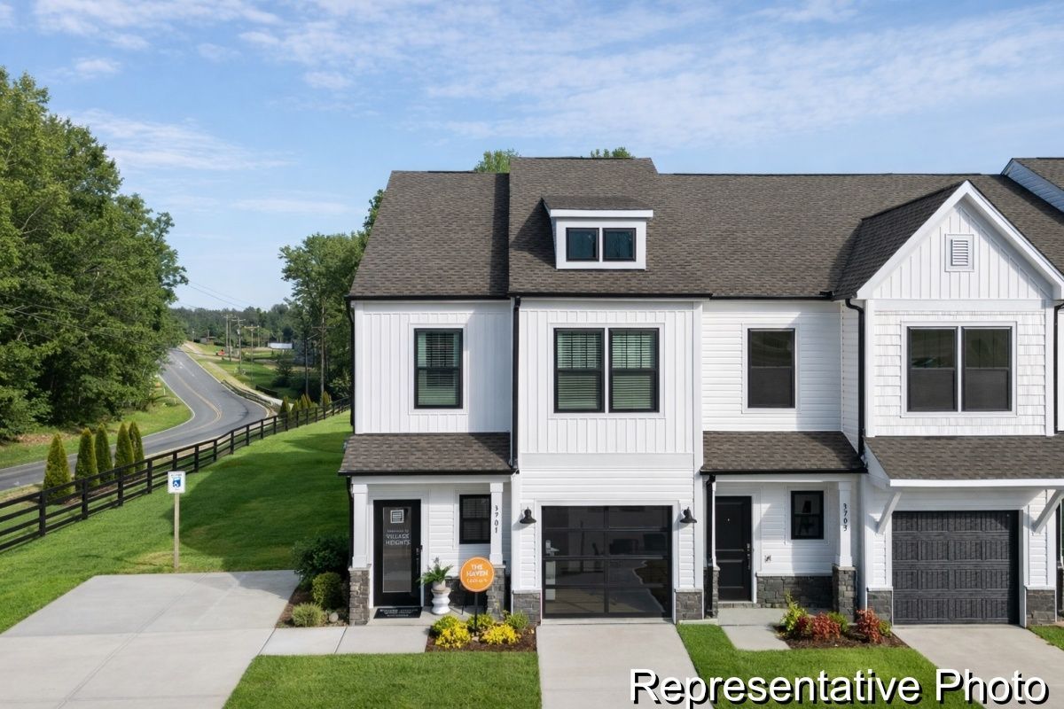 272 Hirsch Way, Greensboro, NC 27405
