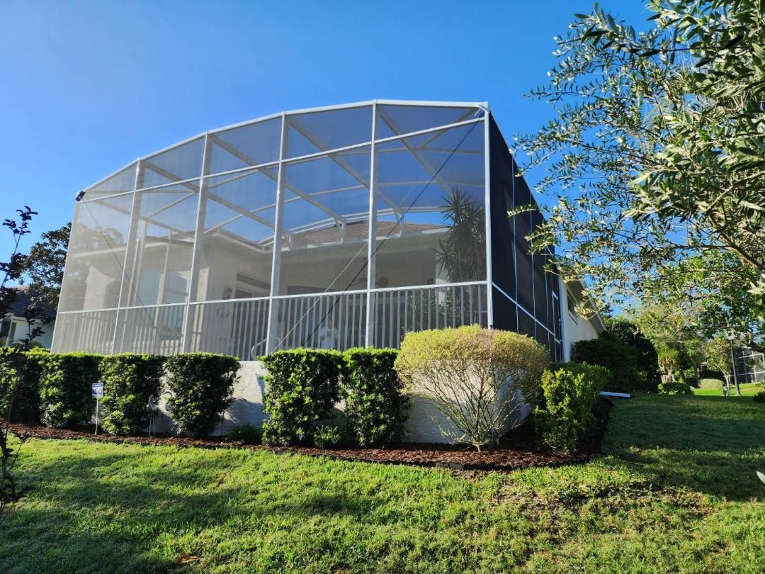 Best Pool Enclosure Company Volusia County Florida