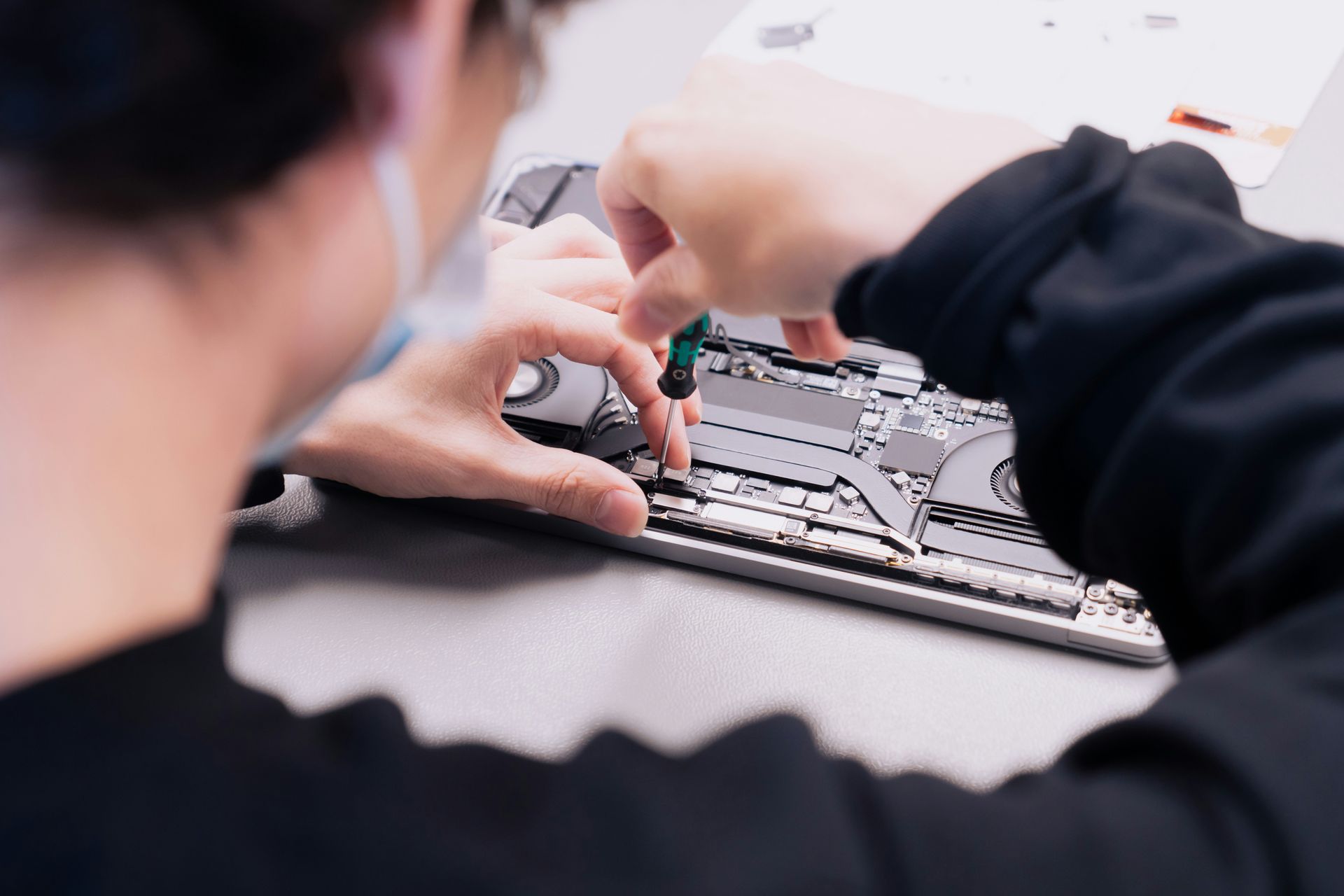 MacBook Repair Newbury Park
