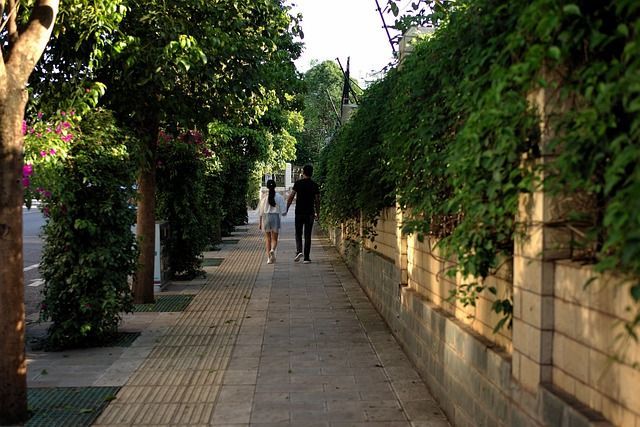 Beyond the Curb Appeal: How to Research a Neighborhood Before You Move