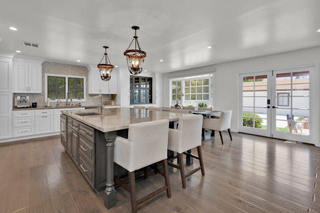 Choosing the Right Kitchen Countertop: A Practical Guide for Real-World Homes