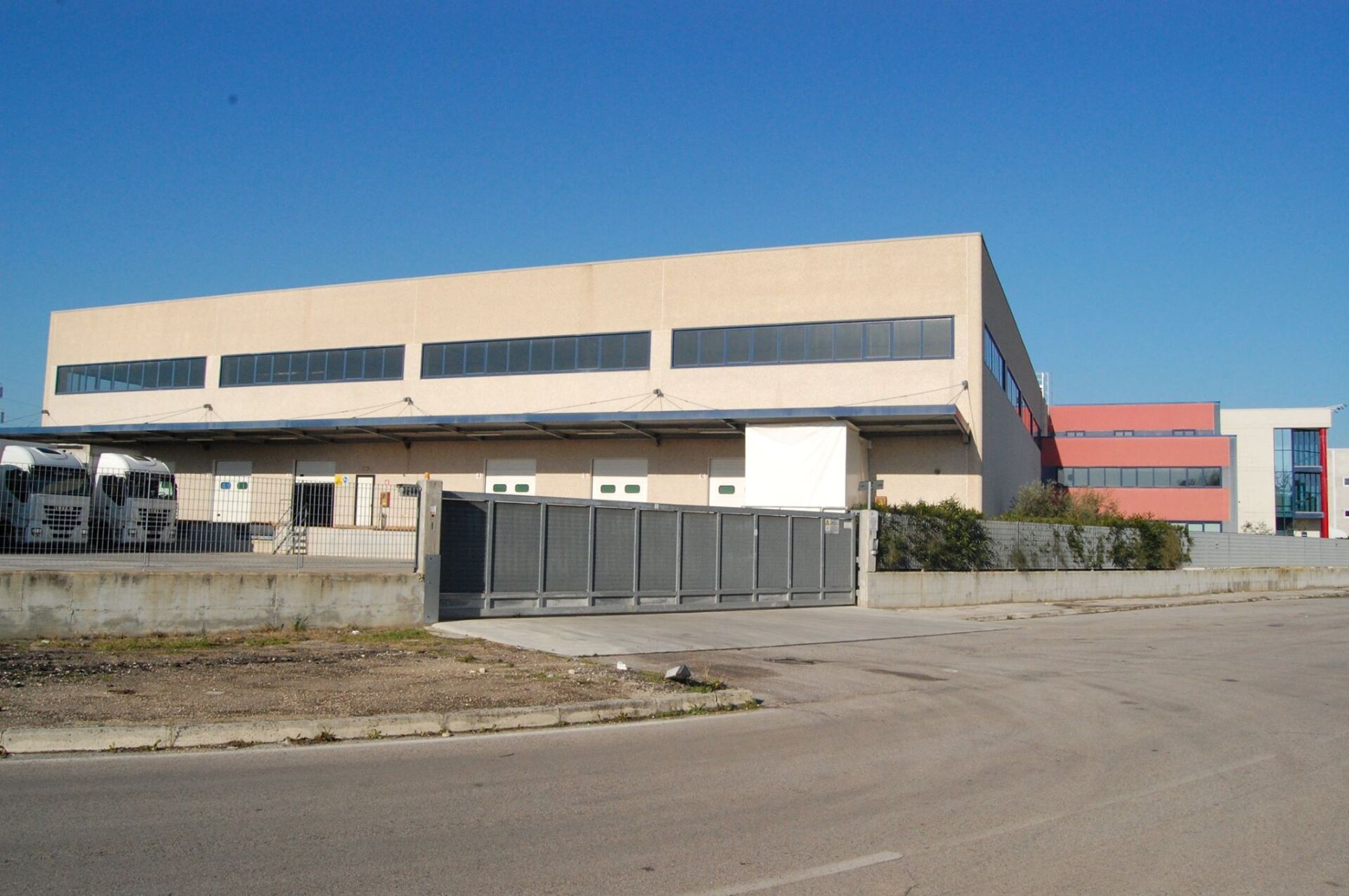 Colarossi Group Impresa di Pulizia, Trasporti e Logistica